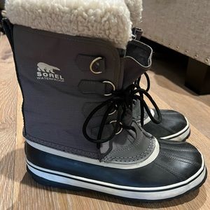 Sorel Winter Carnival boots